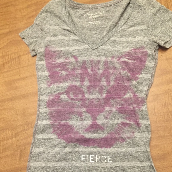 American Eagle Outfitters Tops - American Eagle cat tee American Eagle Outfitters Tops - American Eagle cat tee